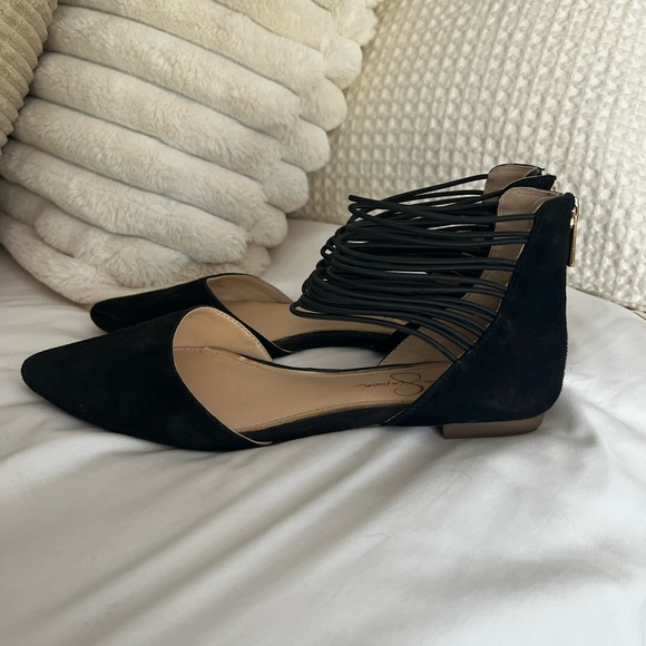 Chic Black Women's Heels - Picture 3 of 7